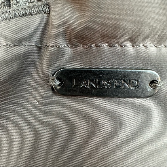 Women’s Lands End  Full Zip Hooded Quilted Puffer Coat Size: Xs color Brown - Picture 8 of 13